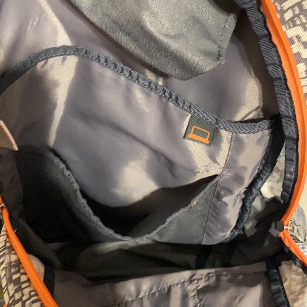 Adidas backpack - Picture 3 of 4